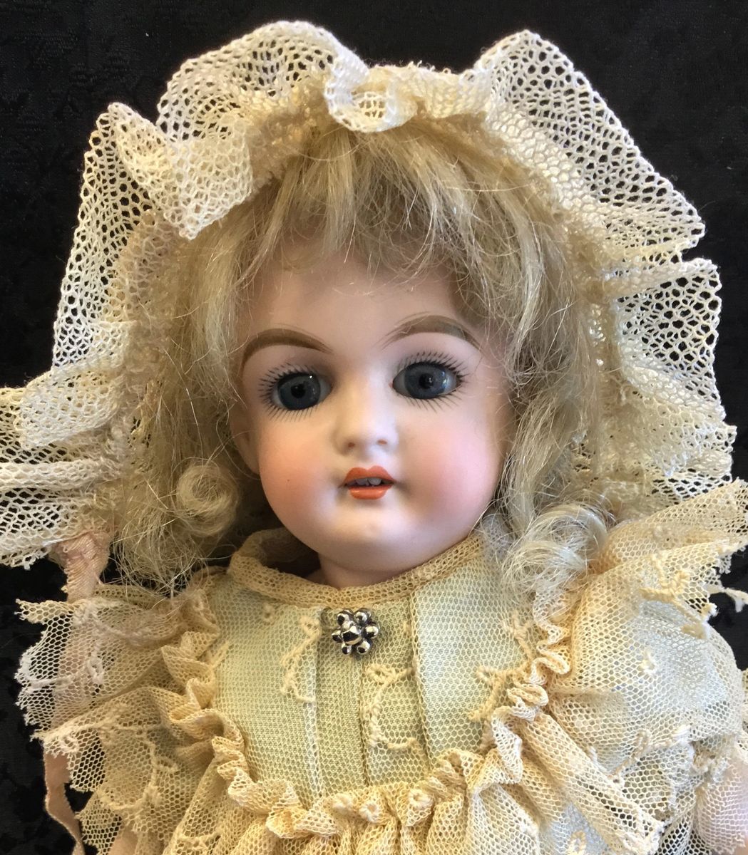 Kuhnlenz Liesl All Bisque Mold Set _ 8" Doll